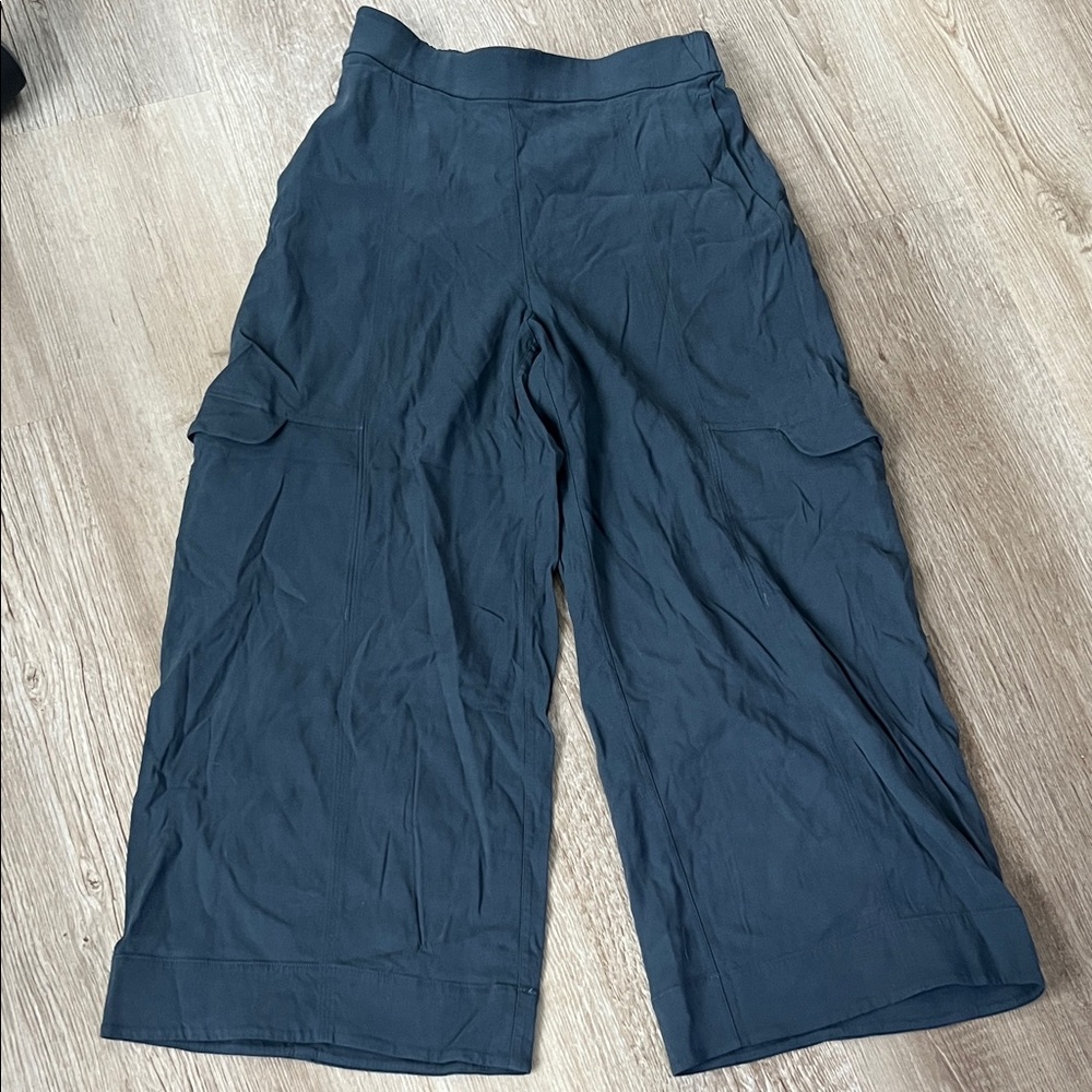 Lululemon Wide-Leg Cargo Pants